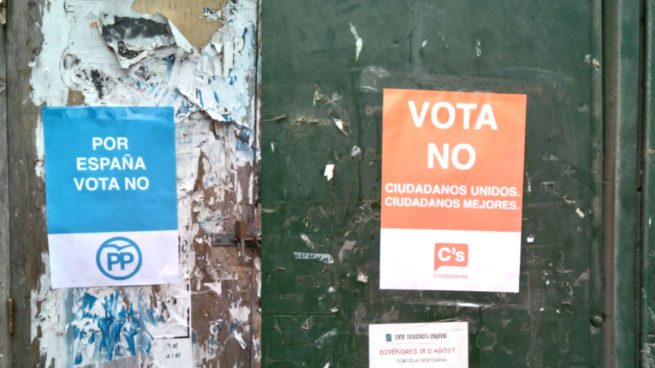Más juego sucio: aparecen carteles falsos de C’s, PSC y PP llamando a votar ‘no’ el 1-O