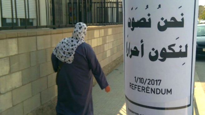 Los golpistas de Salt (Gerona) piden el voto en árabe para el 1-O
