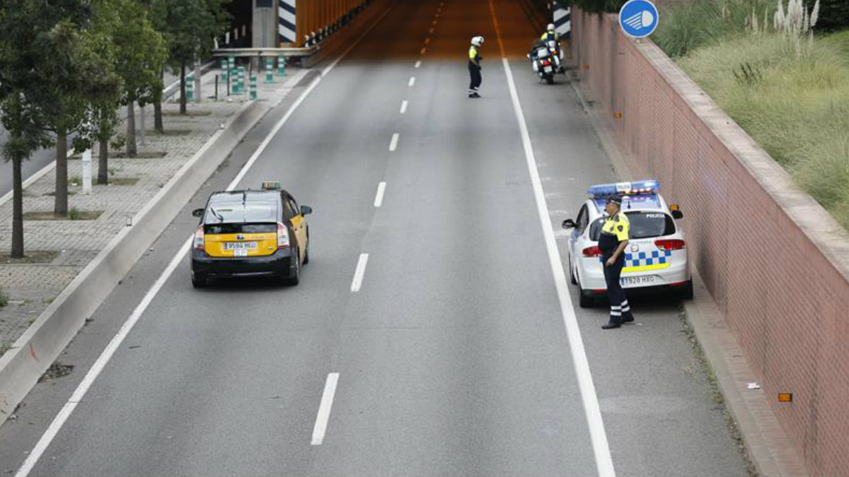 Huelga General en Cataluña con las principales carreteras cortadas por los piquetes. Foto: EFE