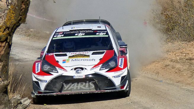 El Toyota Yaris en plena acción en el Rally de Catalunya (Iván Fernández)