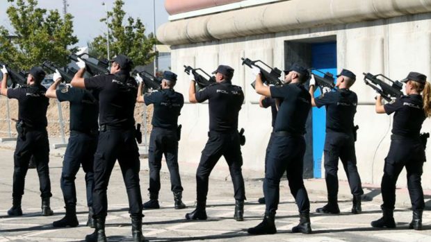 Policía Nacional ejercitándose (Foto:Efe)