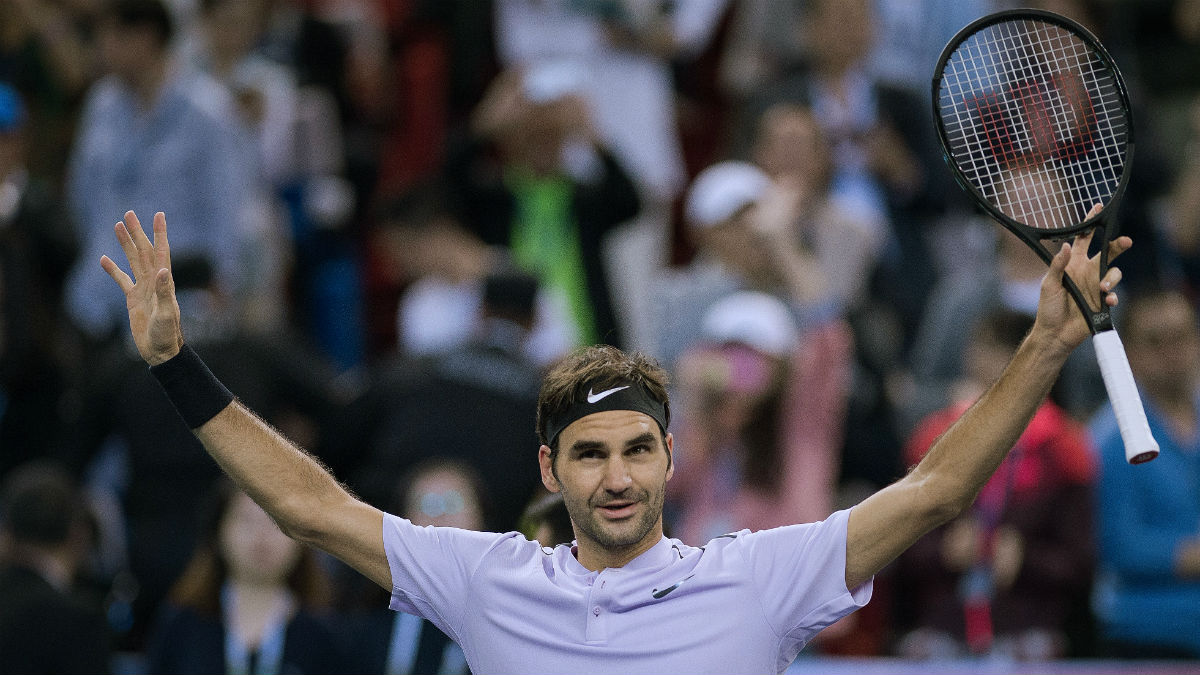 Roger Federer celebra una victoria ante Rafa Nadal. (AFP)