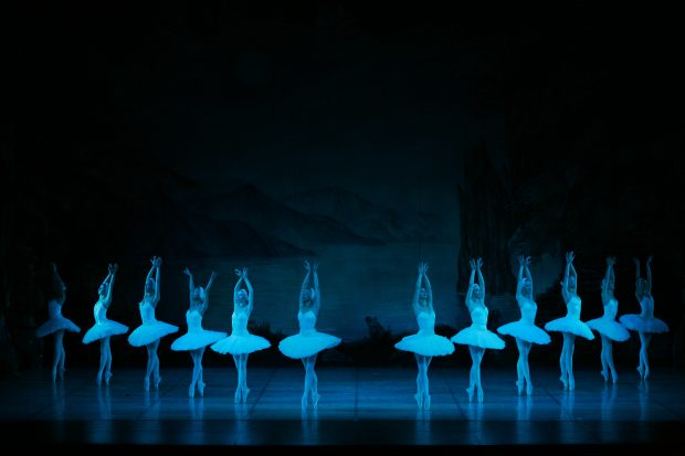 El Lago de los Cisnes de el Ballet Nacional Ruso.