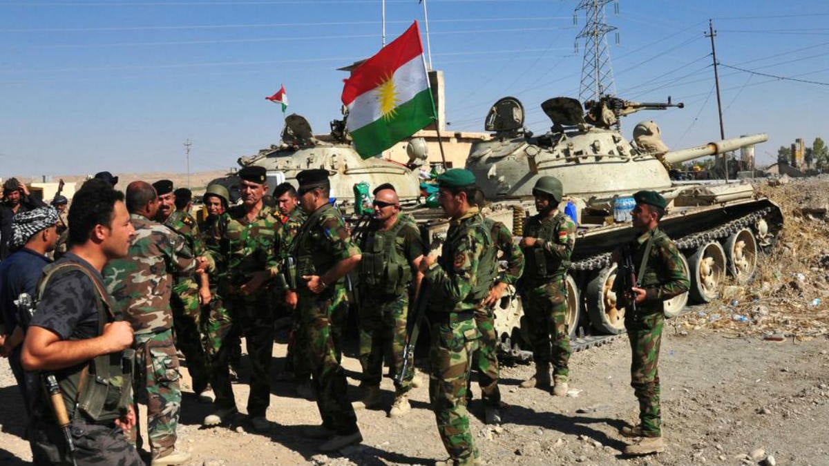 Tropas de combatientes peshmerga kurdos en Irak.