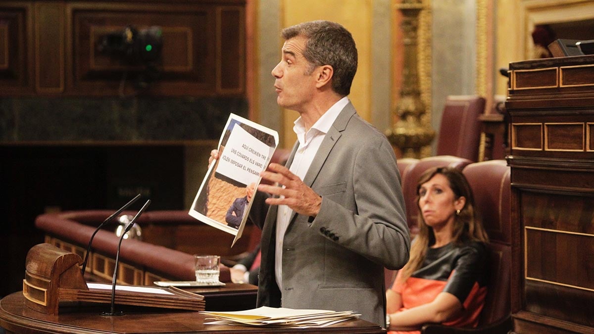 Toni Cantó durante su intervención en el Congreso de los Diputados. (Foto: Francisco Toledo)