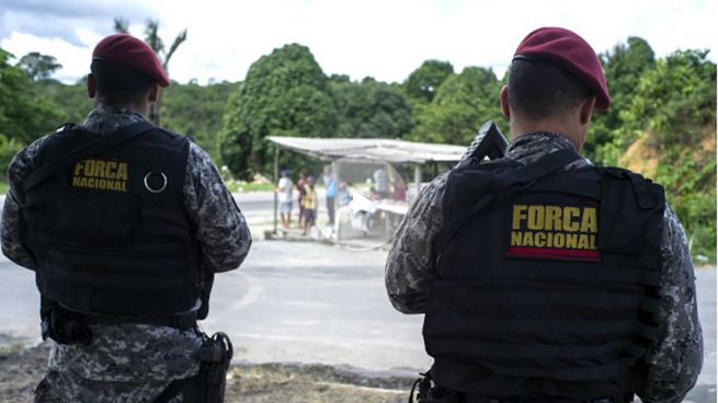 Policías brasileños