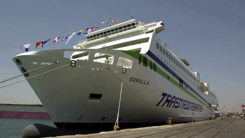El ferry de Transmediterránea «Sorolla». (Foto: EFE)