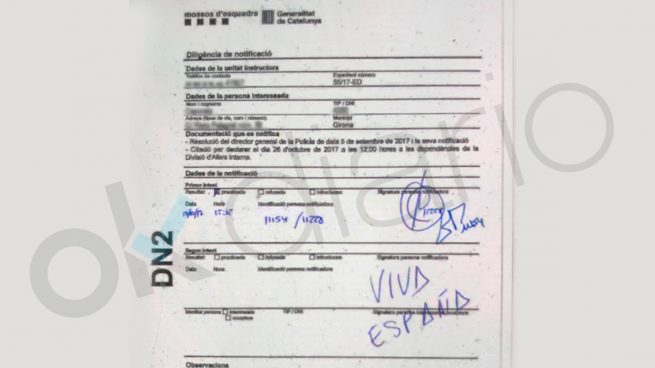 Una Mosso constitucionalista expedientada firma sus requerimientos con un “¡Viva España!” Viva-espana-interior-655x368