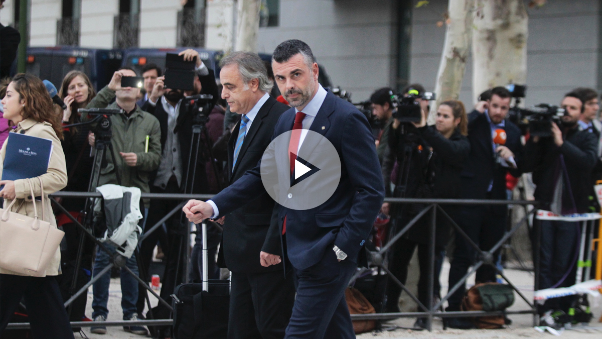 Santi Vila a su llegada a la Audiencia Nacional. (Foto: Francisco Toledo)