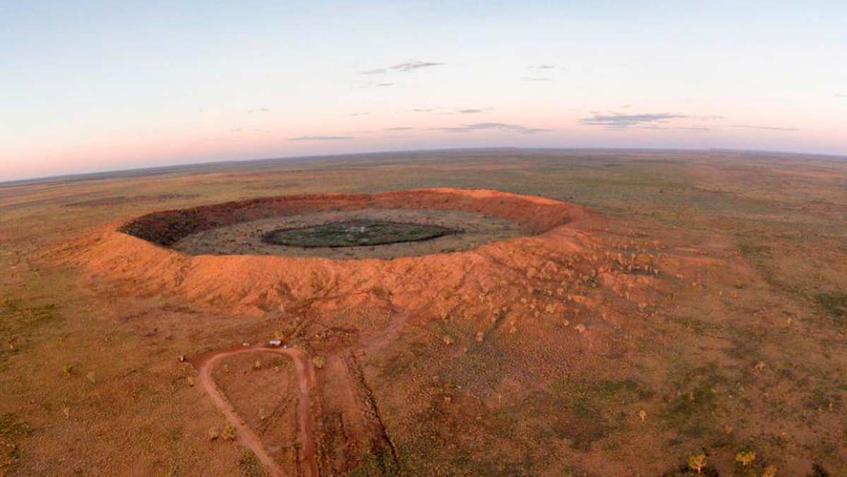 Crater De Meteorito Mas Grande Del Mundo