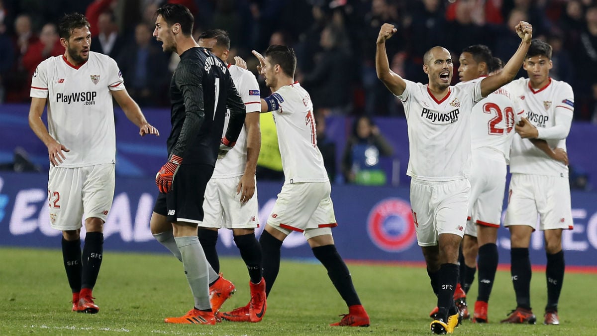 El Sevilla celebra el empate ante el Liverpool. (EFE)