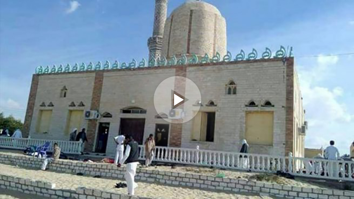 Al menos 85 personas han muerto y 80 han resultado heridas por un ataque con bomba y armas ligeras contra una mezquita en la provincia del norte del Sinaí (Egipto)