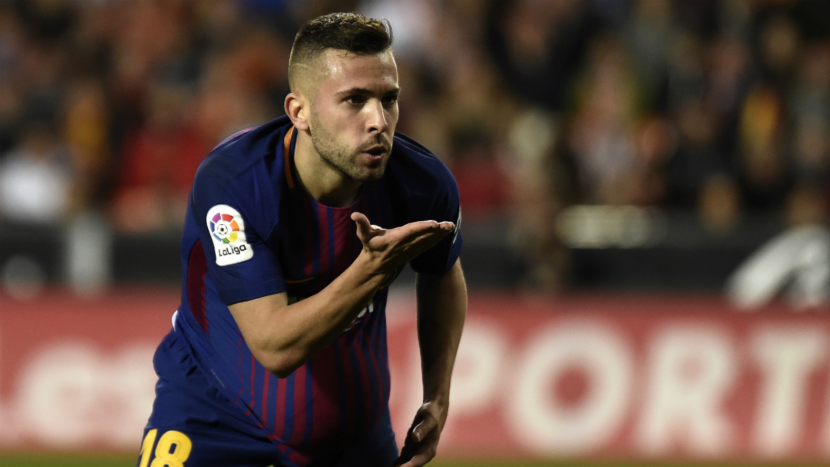 Jordi Alba empató para el Barcelona a falta de ocho minutos. (AFP)