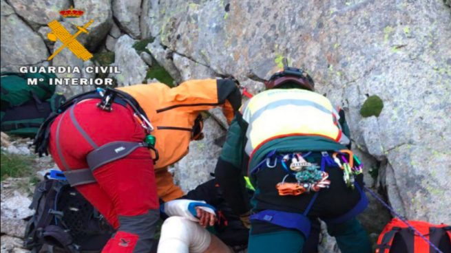 La Guardia Civil rescata a dos montañeros ‘indepes’ que iban a poner la estelada en una cima aragonesa