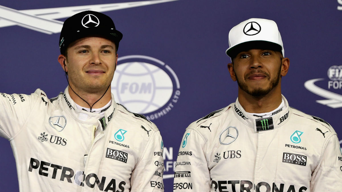 Nico Rosberg asegura ver síntomas de cansancio en Lewis Hamilton, augurando una posible pronta retirada del inglés de la Fórmula 1. (Getty)