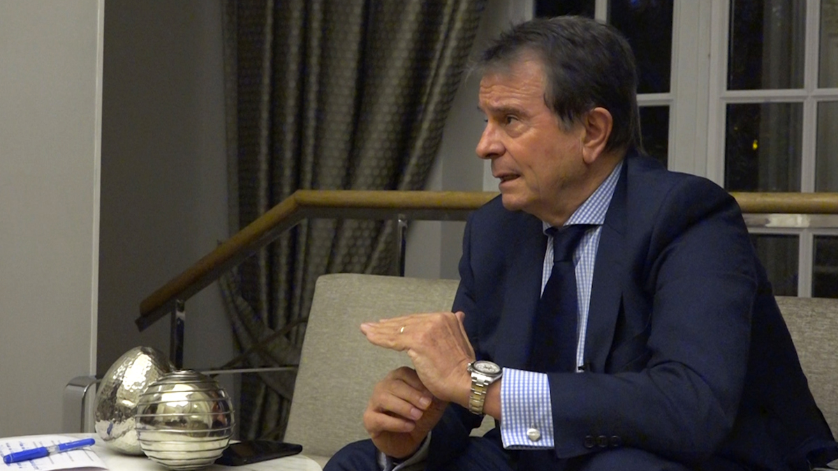 Antonio Catalán, presidente de AC Hoteles by Marriott en un momento de la entrevista.