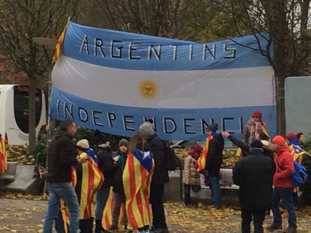 Movimiento de argentinos independentistas que defienden las ideas de secesionismo representados, entre otros, por el primer teniente alcalde de Barcelona, Gerardo Pisarello.