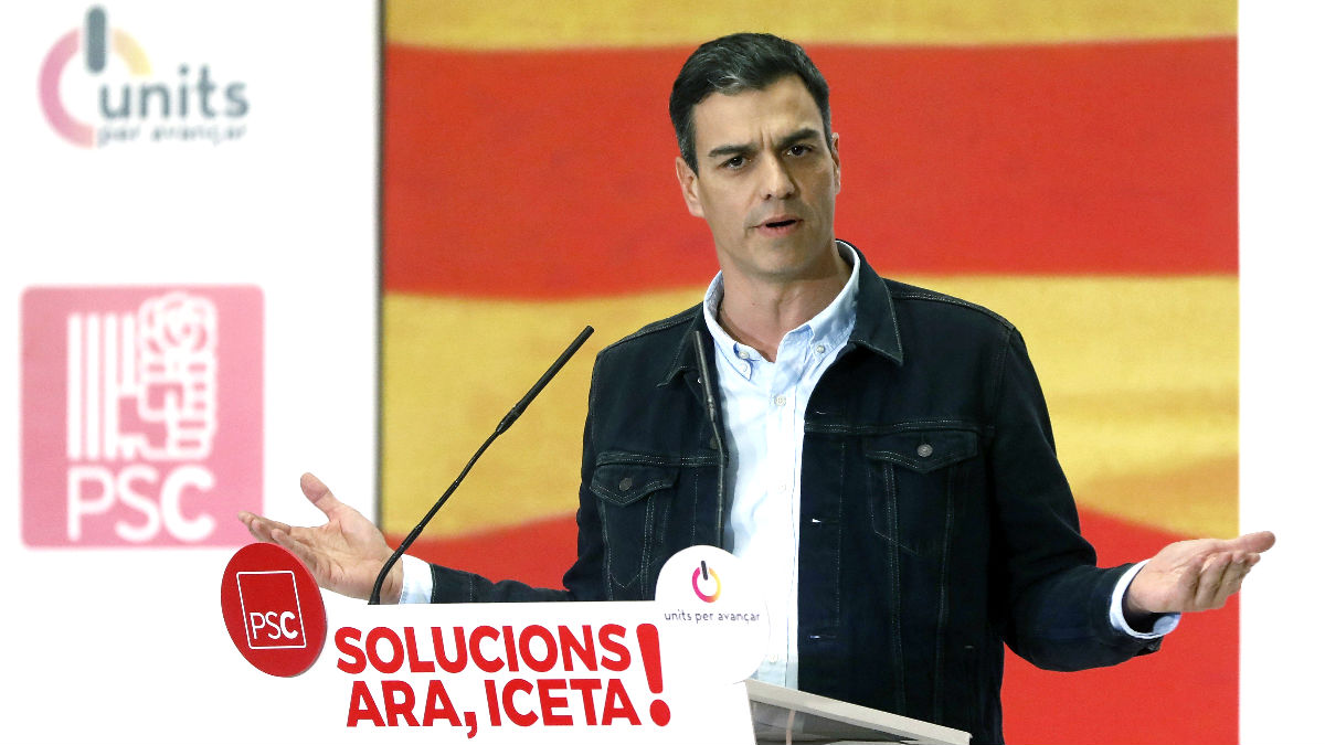 Pedro Sánchez en un acto de campaña. (Foto: Efe).