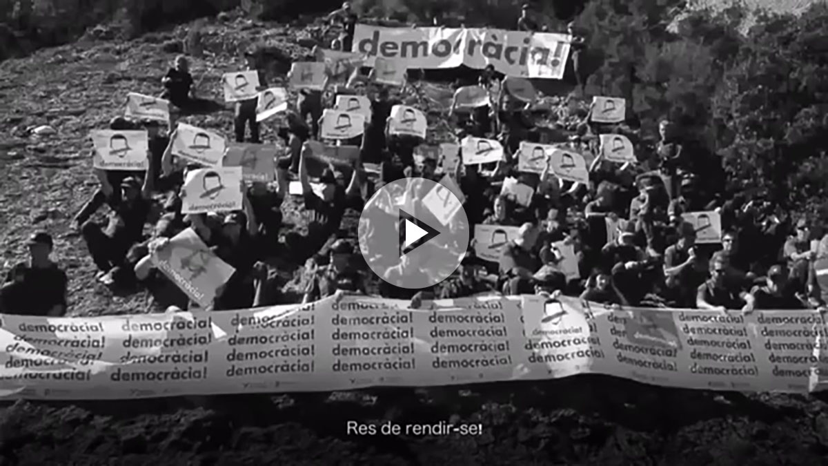 La policía rural de Cataluña se mofa del 155 y graba un vídeo en apoyo del Gover ‘legítimo’ de Puigdemont