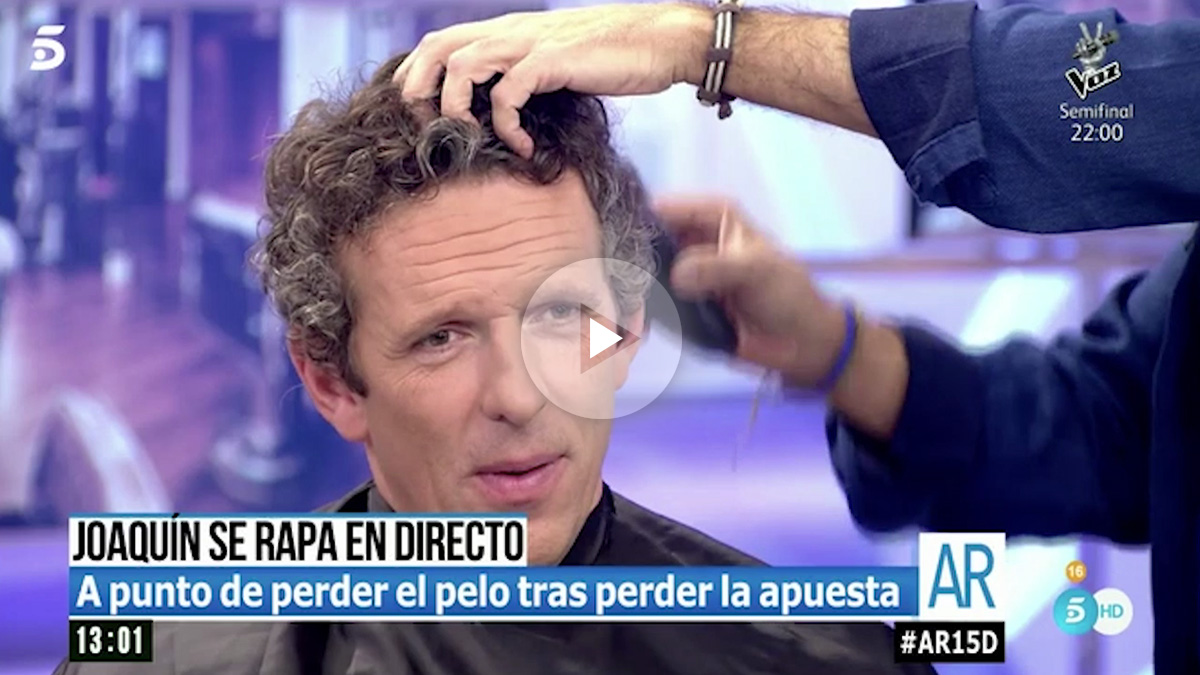 Joaquín Prat se rapa el pelo como prometió que haría si Pilar Abel no era hija de Dalí. Foto: El programa de Ana Rosa