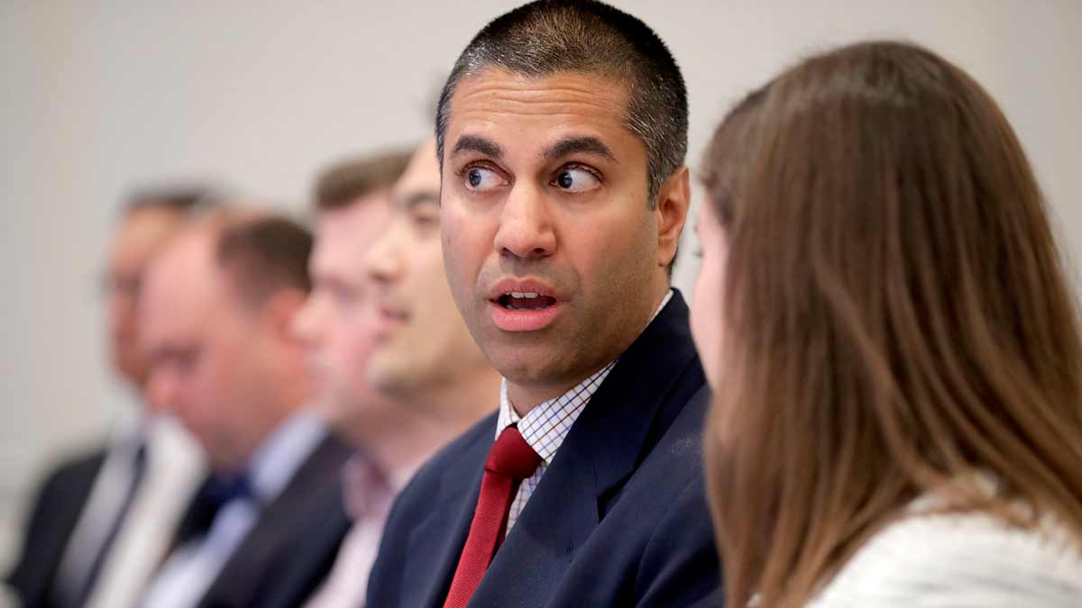 ¿Quién es Ajit Pai y por qué todo Internet le odia (3)