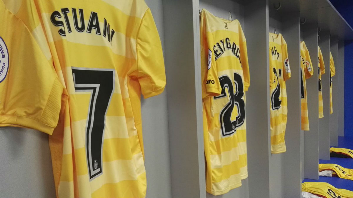 Ésta es la camiseta que lucirá el Girona en Ipurúa. (gironafc)