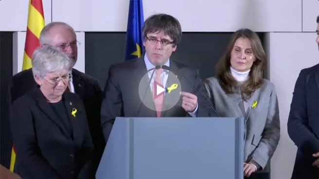 Carles Puigdemont ?>