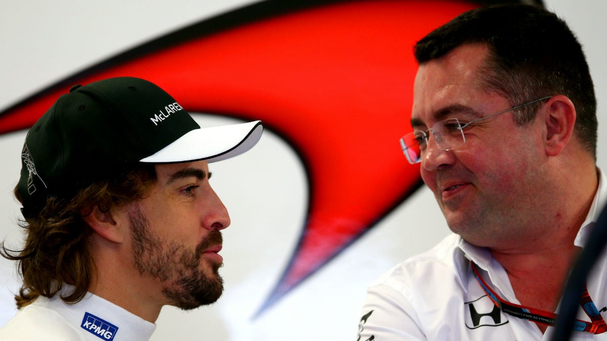 Eric Boullier considera incluso positivo que Fernando Alonso participe en otras categorías además de en la Fórmula 1. (Getty)