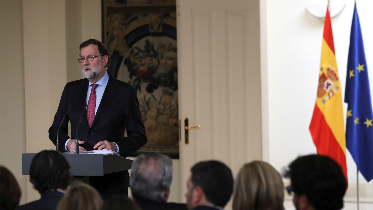 El presidente del Gobierno, Mariano Rajoy, durante la rueda de prensa posterior a la reunión del Consejo de Ministros en la que ha hecho balance político y económico (Foto:Efe)