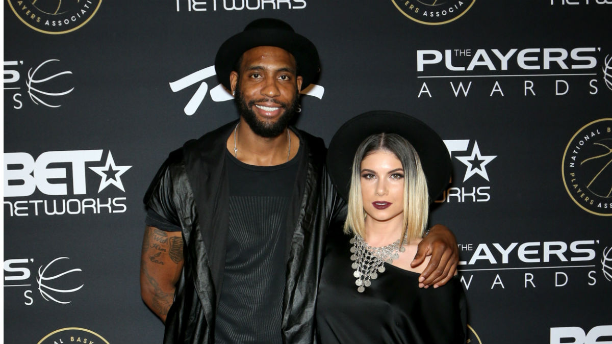 Rasual Butler y su mujer, Leah LaBelle. (Getty)