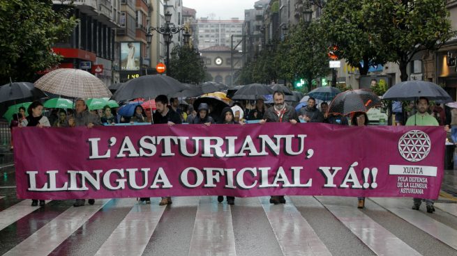 La cooficialidad del asturiano costará 10 veces más de lo que aseguran los nacionalistas