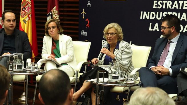 El PSOE ya califica de «ciencia ficción» entrar en el Gobierno de Carmena