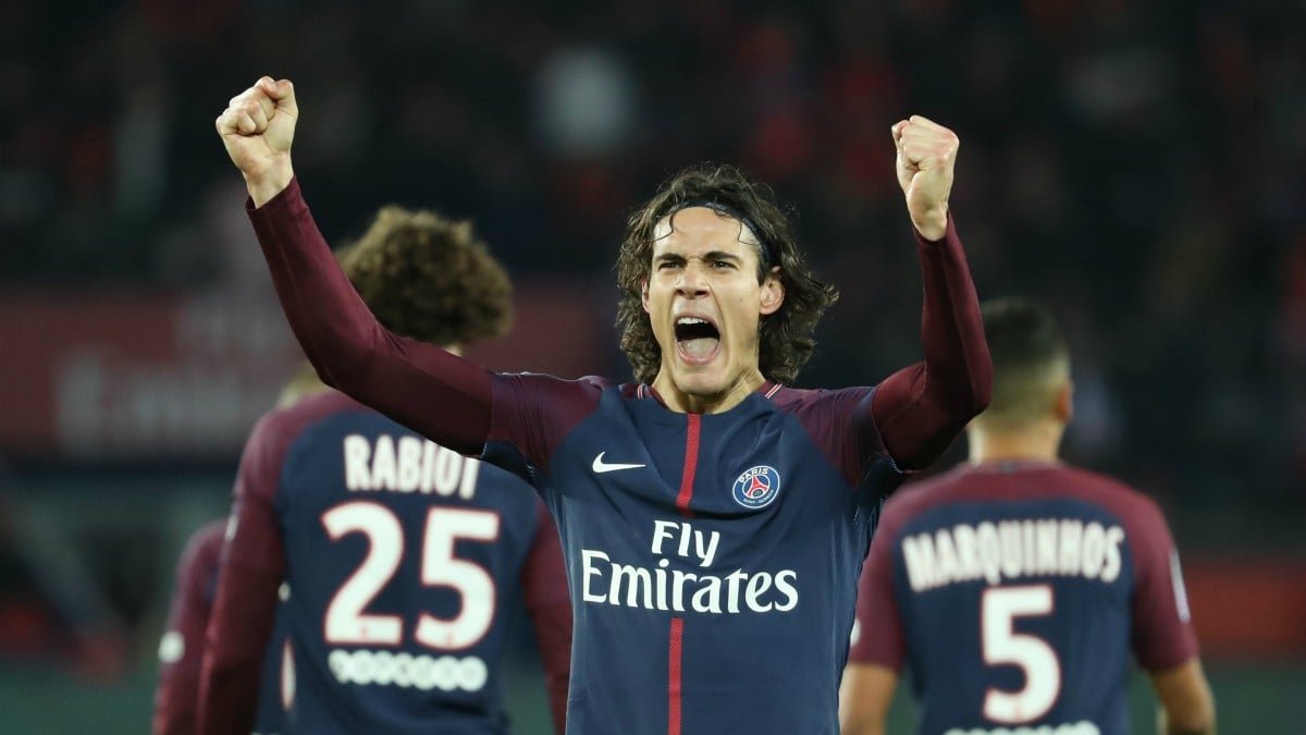 Cavani celebra un gol con el PSG. (Getty)