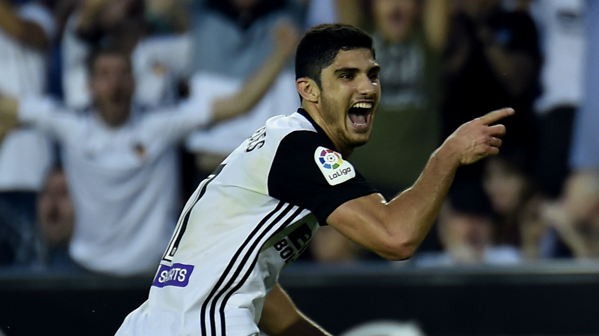 Gonzalo Guedes celebra un gol (AFP).