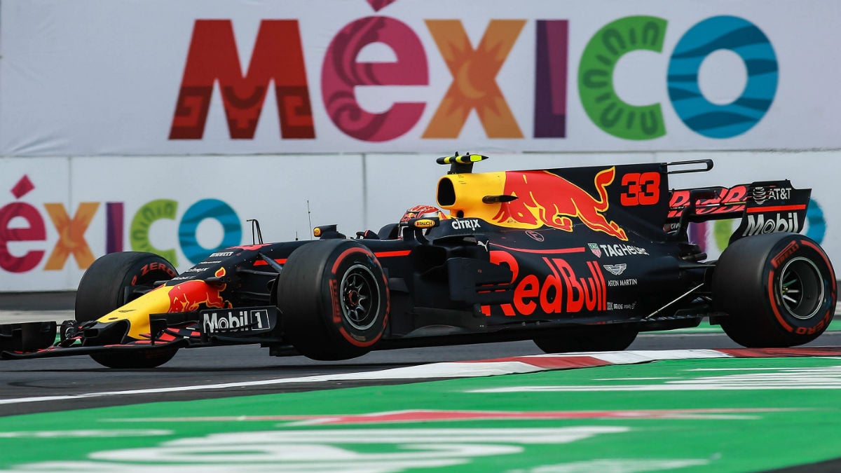 Red Bull afirma que está teniendo problemas para acoplar el nuevo motor de Renault a su chasis de 2018, en el que Adrian Newey tiene una gran confianza para poder desafiar a Mercedes y Ferrari. (Getty)