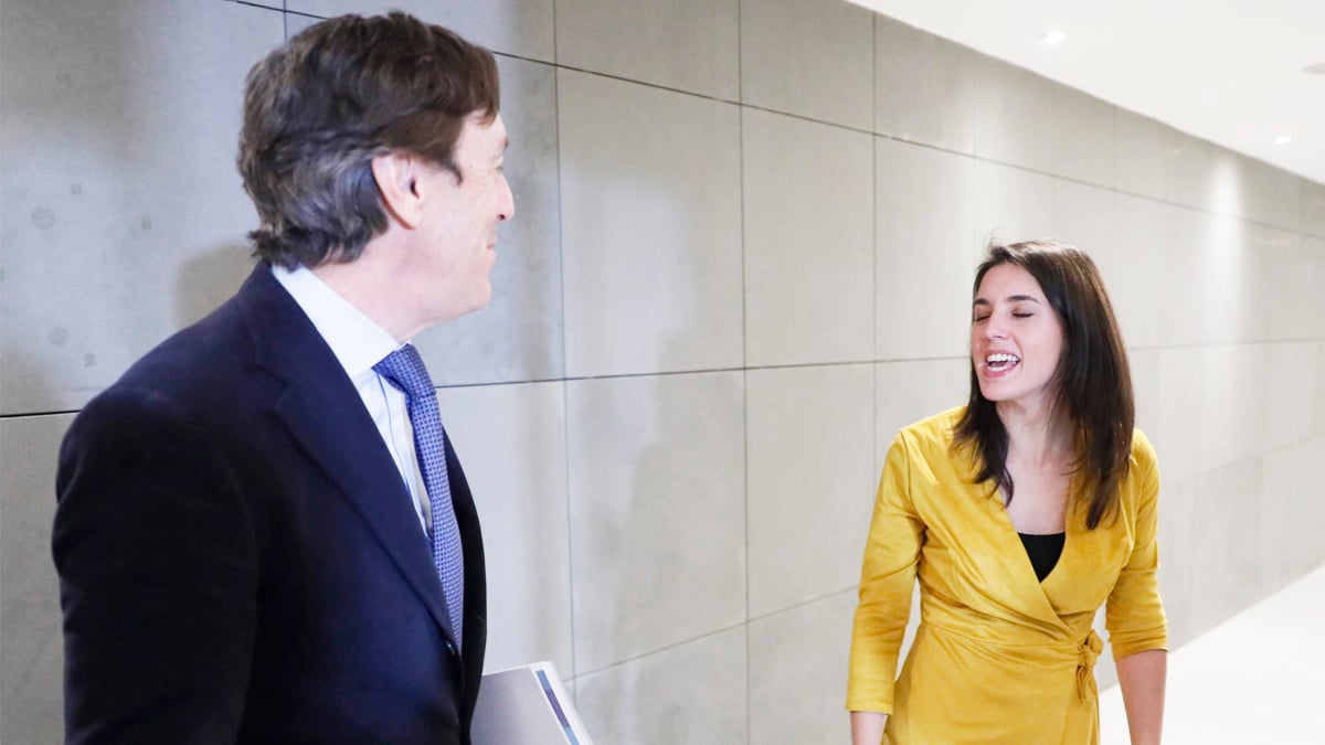 Rafael Hernando e Irene Montero, portavoces del PP y Podemos en el Congreso, respectivamente. (Foto: EFE)