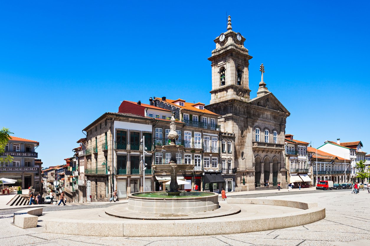 Qué ver en Guimaraes Lugares, rutas, planes y dónde comer