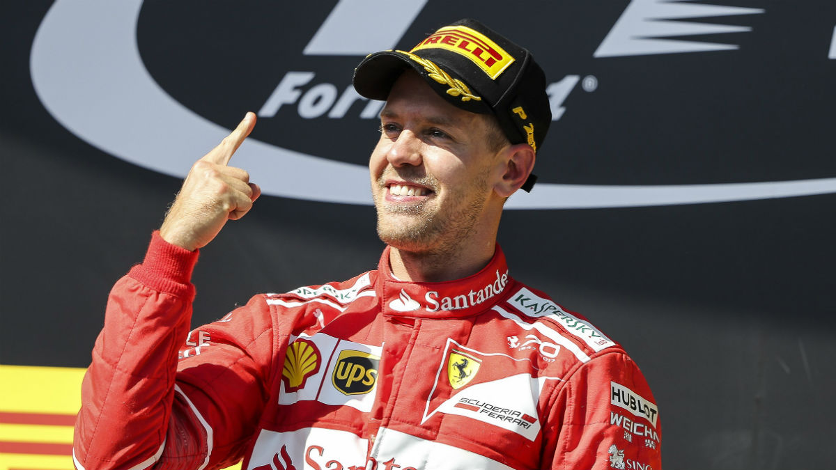Sebastian Vettel considera que la temporada 2018 es la definitiva para que Ferrari desafíe a Mercedes en la lucha por el título mundial de Fórmula 1. (Getty)