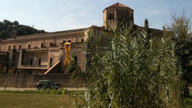 La priora de un monasterio abandona el claustro para solidarizarse con Puigdemont en Bruselas