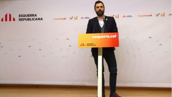 Torrent avisó a Puigdemont que ERC respetaría lo que dijesen los letrados sobre su investidura