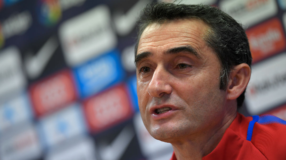 Valverde, durante una rueda de prensa. (AFP)