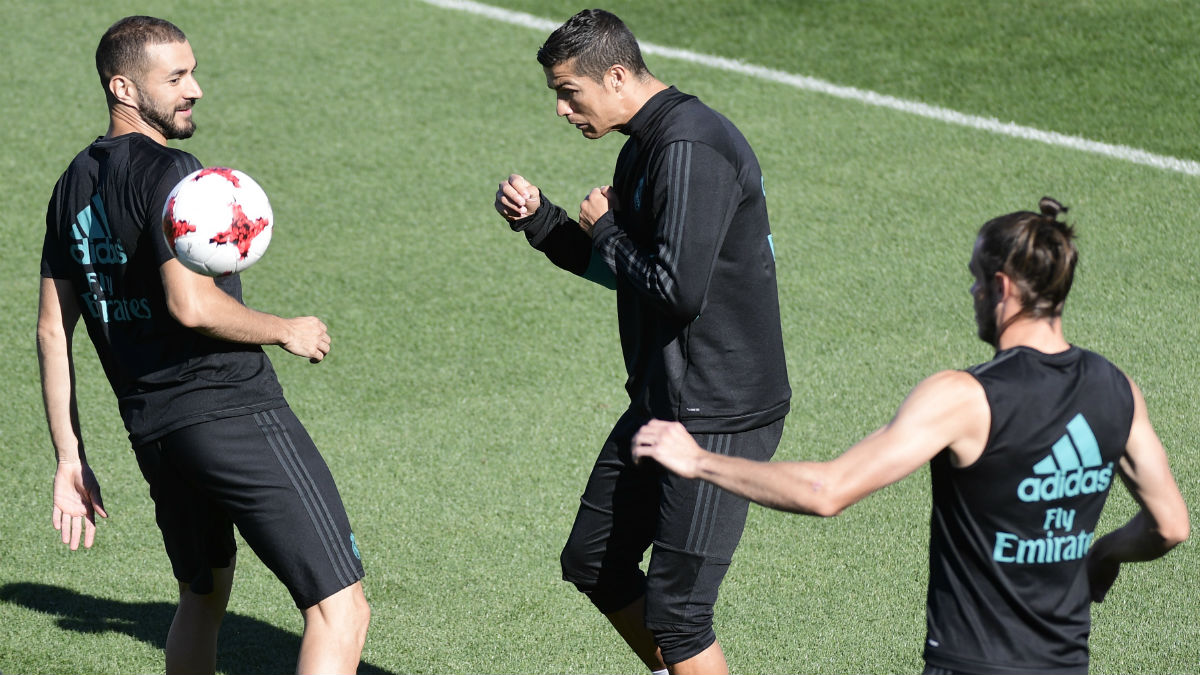 La BBC, en un entrenamiento del Real Madrid. (AFP)