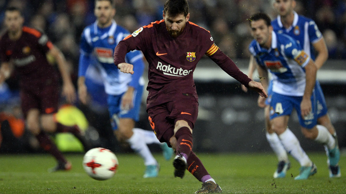 Messi falló el penalti ante el Espanyol. (AFP)