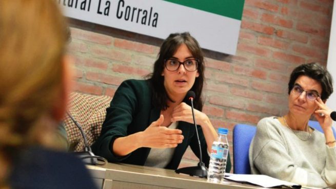 Rita Maestre se declara «orgullosa» de que el ‘offshore’ Almodóvar sea Hijo Adoptivo de Madrid