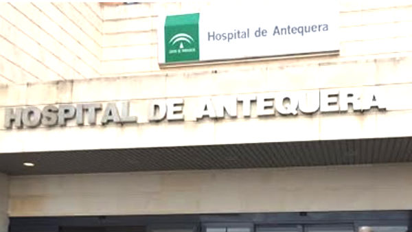 Fachada del Hospital de Antequera.