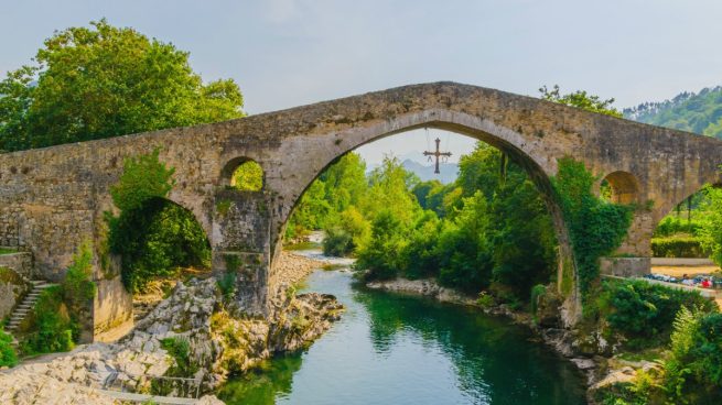 visitar cangas de onis