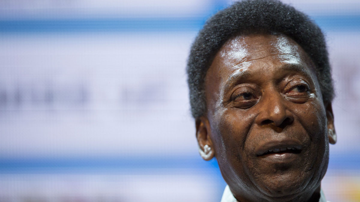 Pelé durante una rueda de prensa. (AFP)