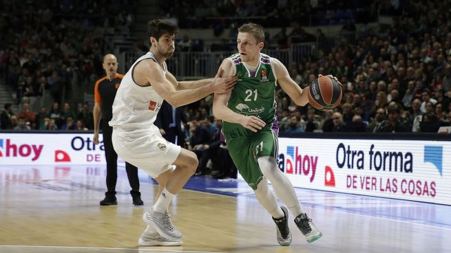 El Real Madrid cae en Málaga y pone fin a su brillante racha (80-75)