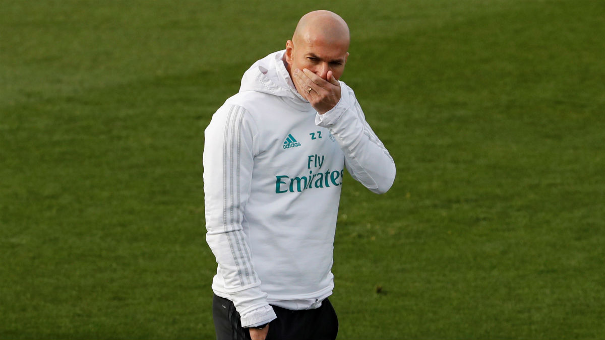 Zidane, en el entrenamiento previo al partido contra el Deportivo. (EFE)