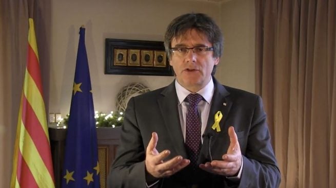 Carles Puigdemont, dando su discurso de Año Nuevo desde Bruselas.